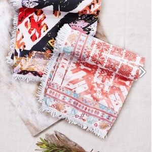 SKOVA Kilim Bellini beach travel towel blanket